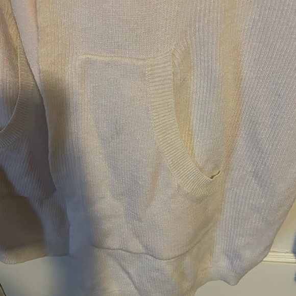 Lululemon Athletica Ivory and Pink Women's Reversible Cardigan Size 6 - Picture 9 of 10